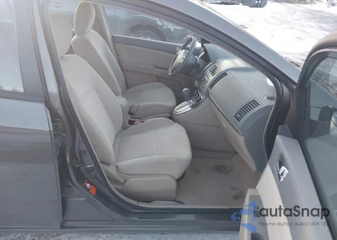 2009 Nissan Sentra 2.0S z USA, uszkodzony, nr VIN 3N1AB61E99L697599